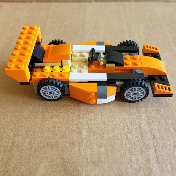 LEGO Creator 3-1 Sunset Speeder 100 Complete with Manual 31017 No Box - Picture 15 of 16